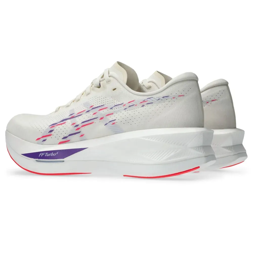 Tênis de corrida feminino Asics Sonicblast branco vista lateral para seção de benefícios